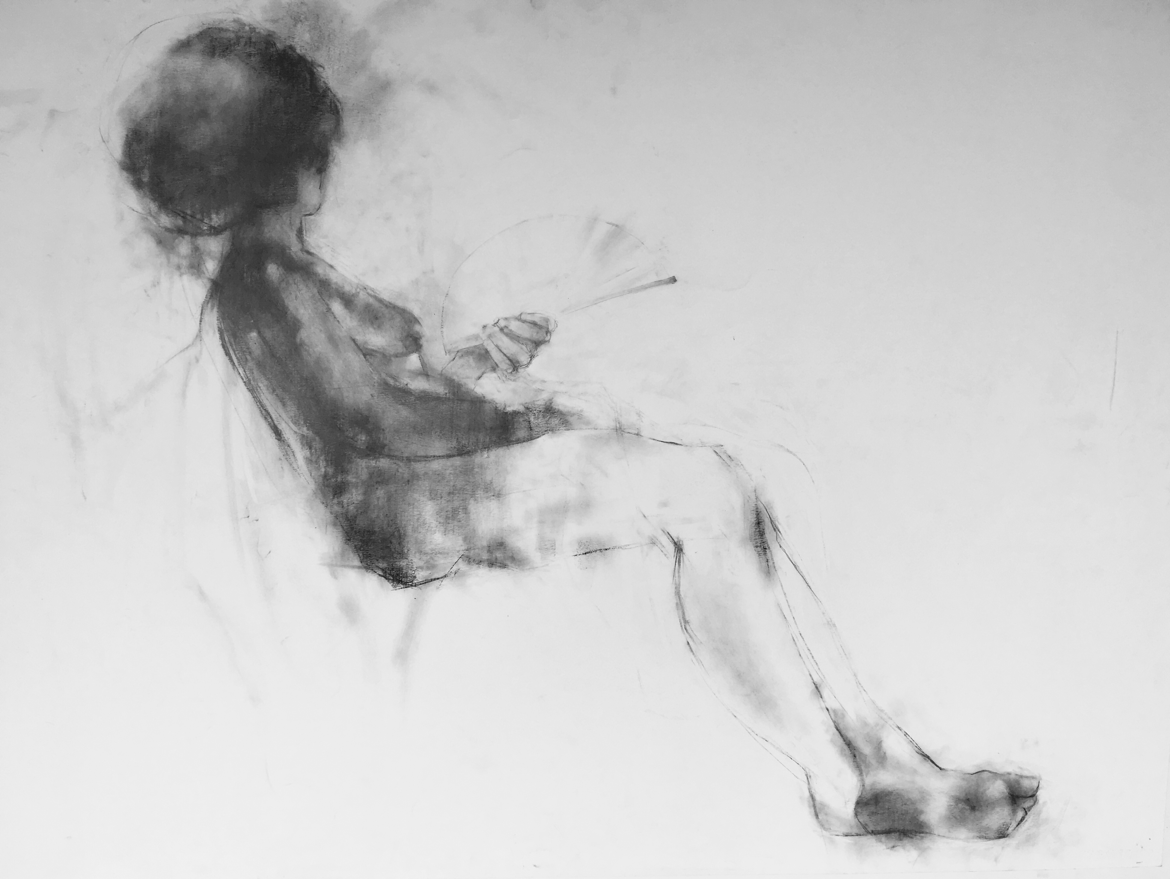 “Mujer y abanico.” Grafito sobre papel 70x100 cm. “. Dibujo de Pilar Fanjul.